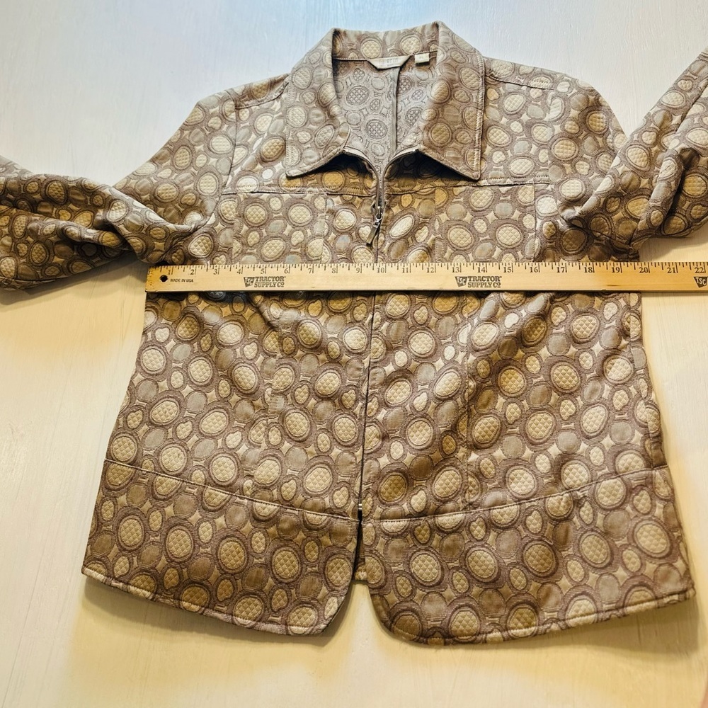 Erin by Erin London Jacket | Taupe Circle Print Textured Zip Front | Size PL - Picture 4 of 10